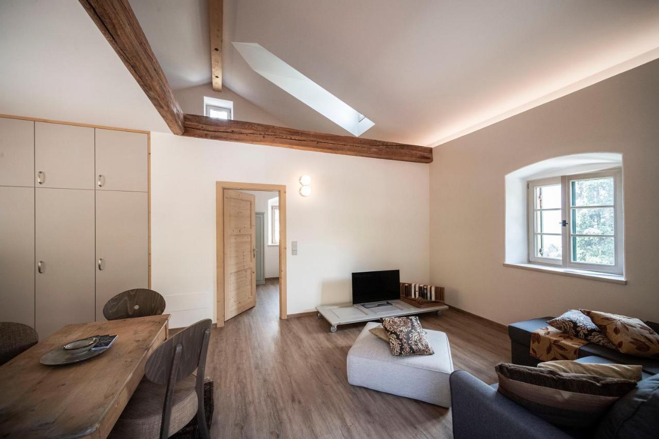 Appartement Weingut Kornell - Schafferhaus Cosmas Und Zeder à Terlano Extérieur photo